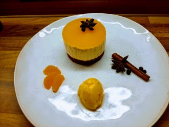 Bavarois aus Clementines mit weihnachtlichen Gewürzen, Clementines-Sorbet